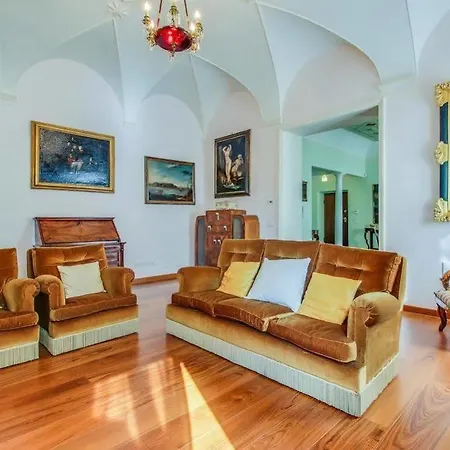 Palazzo Del Podesta Отель типа 